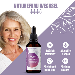 Ältere Frau lächelt, daneben eine 50-ml-Flasche NatureFrau Wechsel Kräutertropfen mit Icons zu Natürlichkeit, Vegan und Balance.